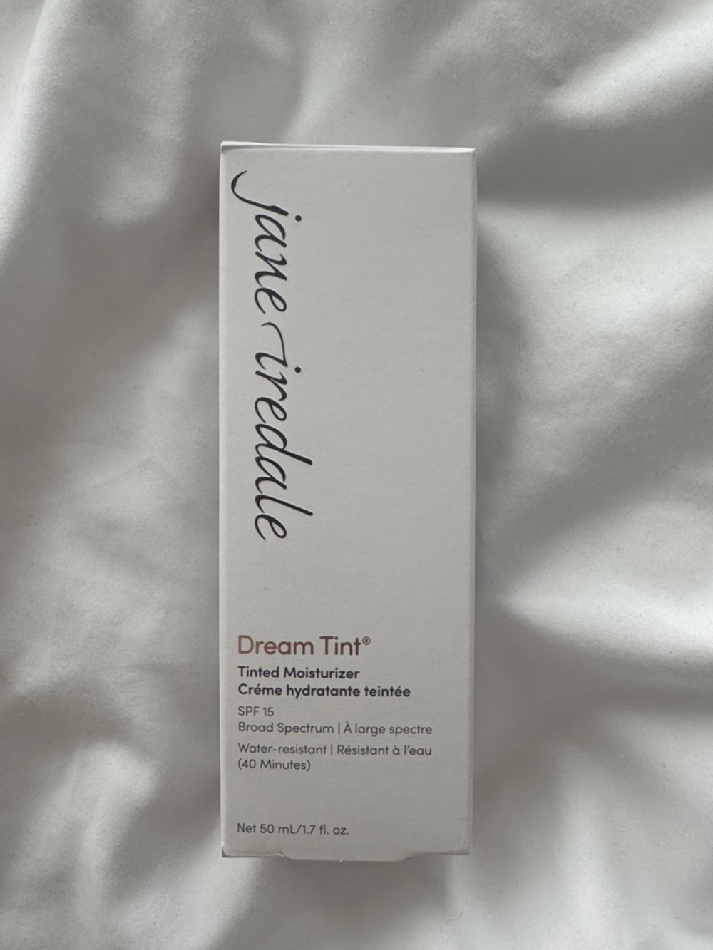 jane iredale Dream Tint Tinted Moisturizer